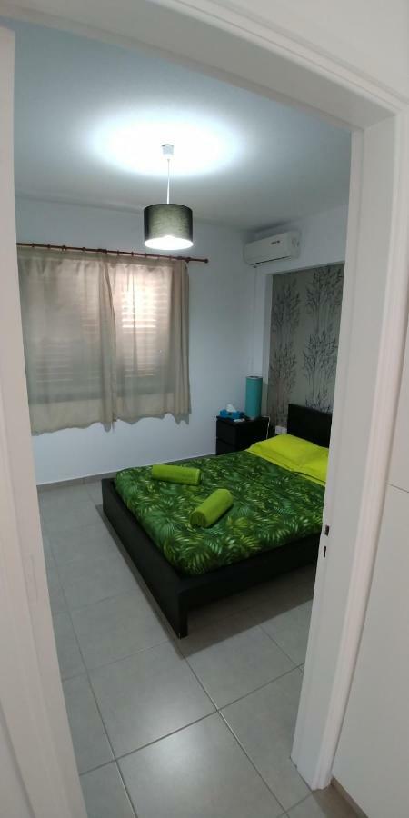 Apartamento 'Chez Antoine' Pool-View 5Min From Sea Paphos Exterior foto