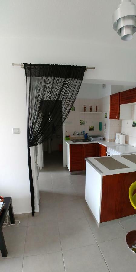 Apartamento 'Chez Antoine' Pool-View 5Min From Sea Paphos Exterior foto
